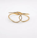Bracelet doré effet entrelacé