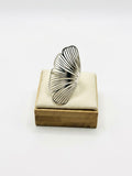 Bague Argentée à Motif de Feuilles